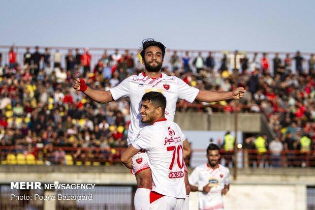 تغییر در ترکیب پرسپولیس برابر ذوب آهن، استفاده از بازیکن غیرتخصصی تغییر در ترکیب پرسپولیس برابر ذوب آهن، استفاده از بازیکن غیرتخصصی