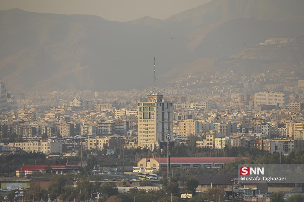 شدت غلظت آلاینده های جوی تهران در حال کاهش است، هوای تهران امروز بارانی