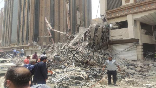 آمار تلفات ریزش ساختمان در آبادان به پنج کشته و 25 مصدوم رسید